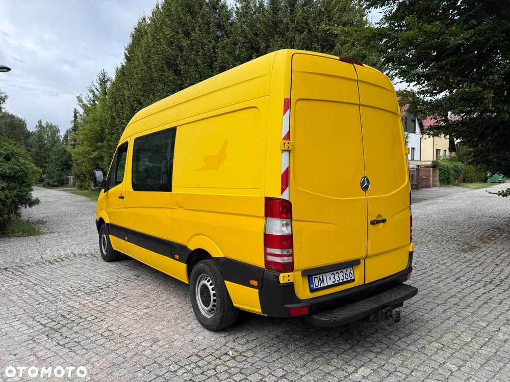 Mercedes-Benz Sprinter - 4