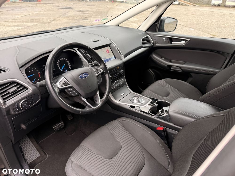 Ford S-Max 2.0 EcoBlue Titanium - 3