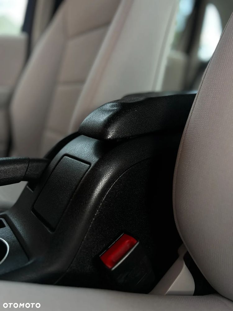 Mercedes-Benz Klasa B - 28