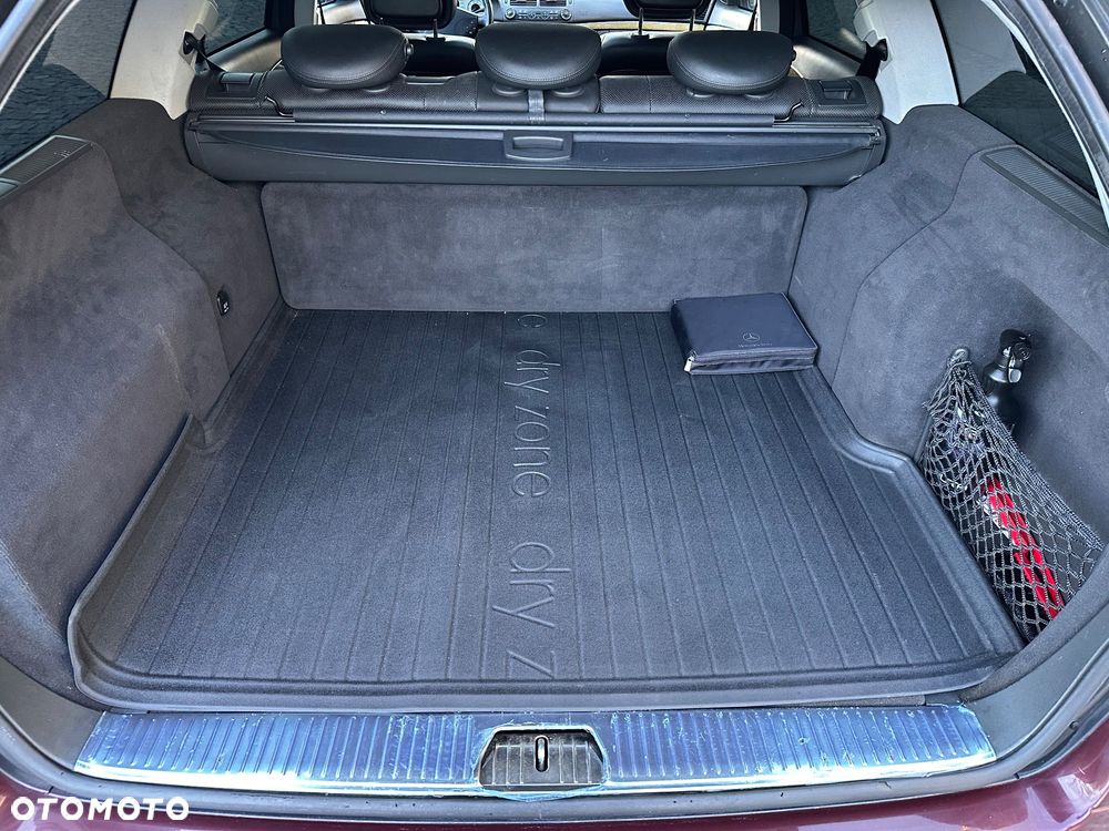 Mercedes-Benz Klasa E - 22