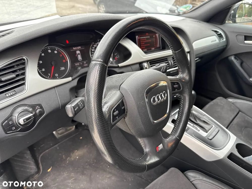 Audi A4 - 9