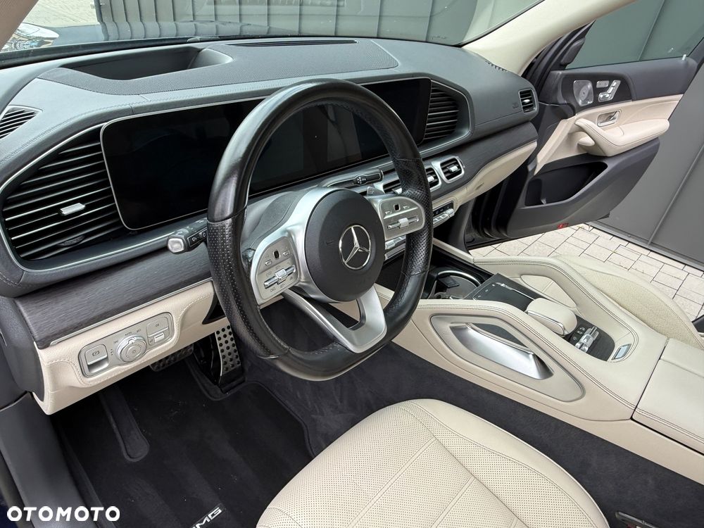 Mercedes-Benz GLS - 10