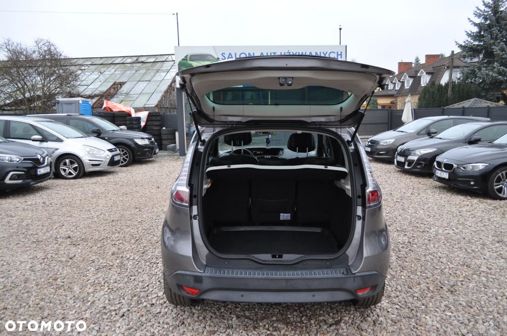 Renault Scenic ENERGY TCe 130 S&S Paris - 23