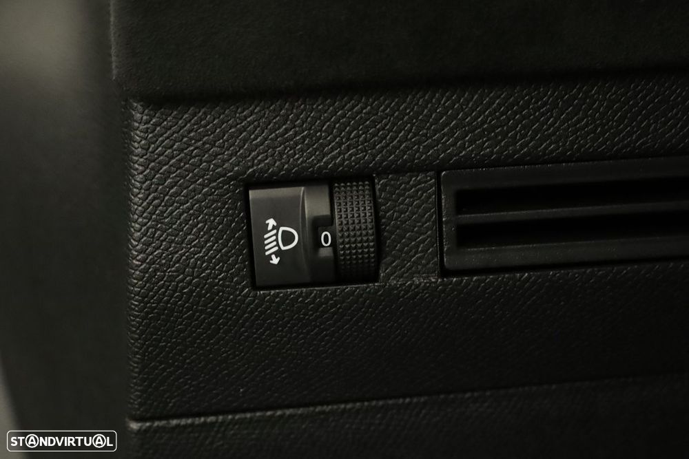 DS DS4 4 1.2 PureTech Performance Line EAT8 - 21