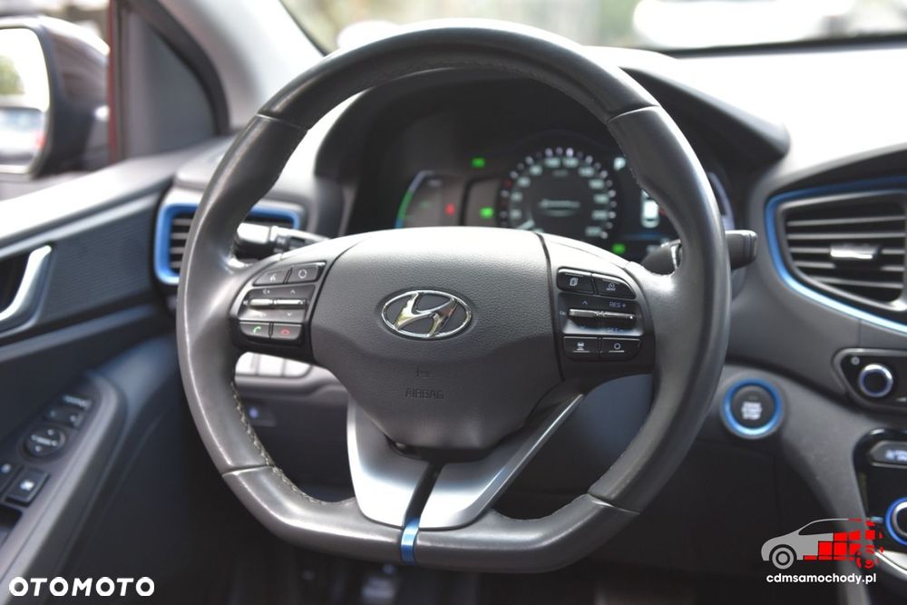 Hyundai IONIQ - 24