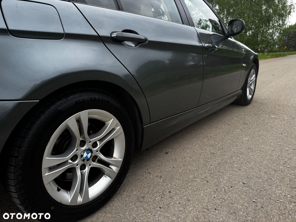 BMW Seria 3 320d DPF - 5