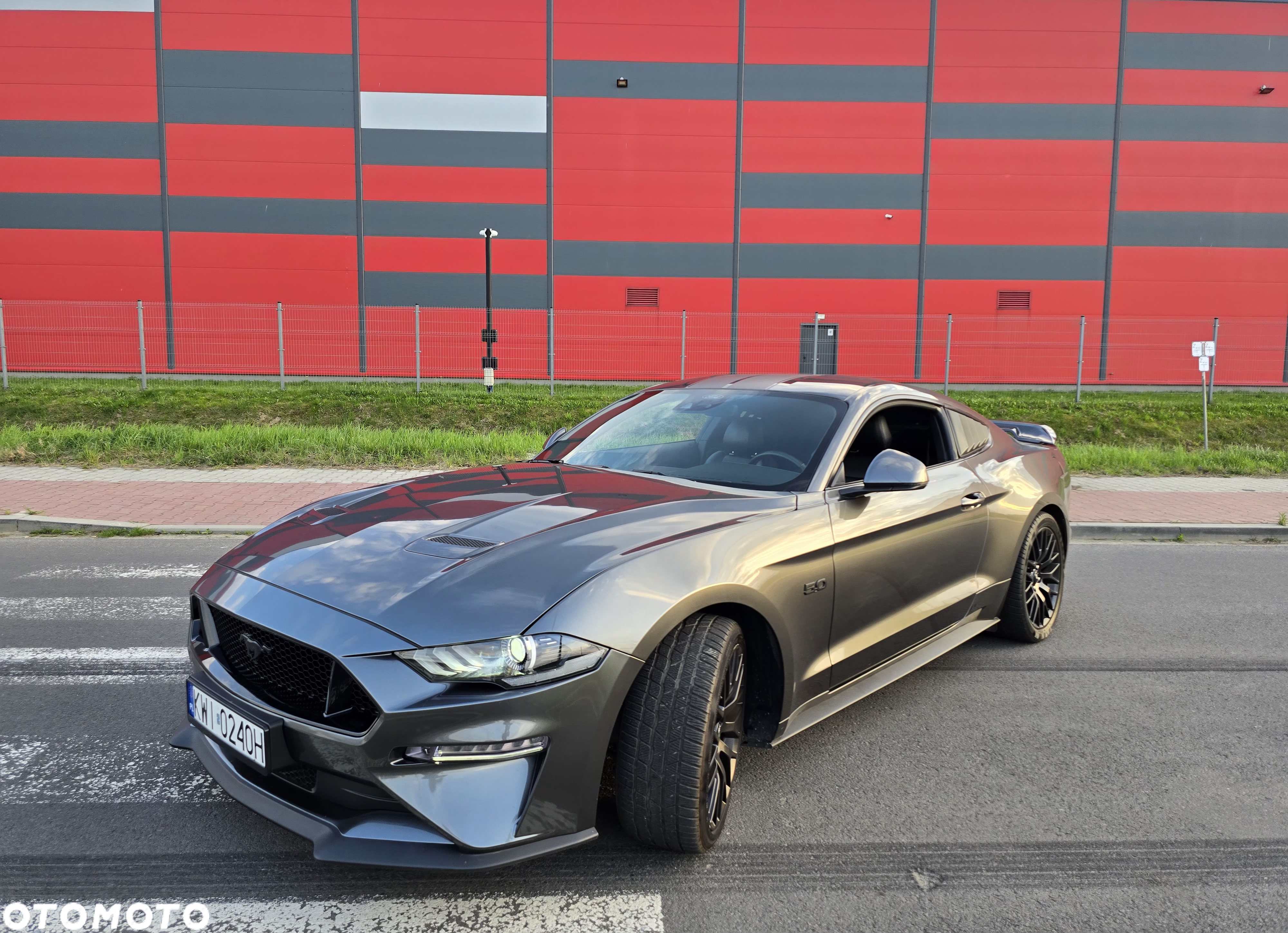 Ford Mustang 5.0 V8 GT - 4