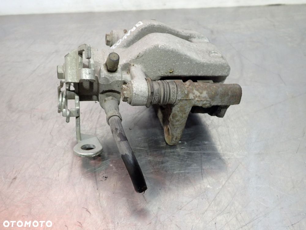 ZACISK HAMULCA LEWY TYŁ FIAT BRAVO II - 5