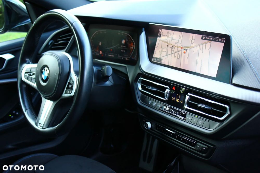 BMW Seria 2 218d M Sport sport - 39