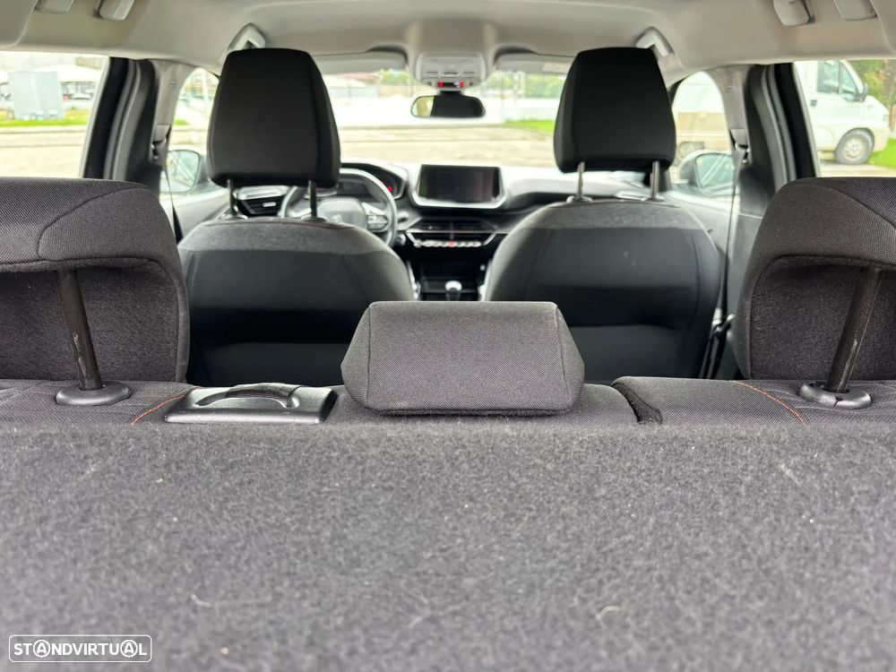 Peugeot 2008 1.5 BlueHDi Allure - 11