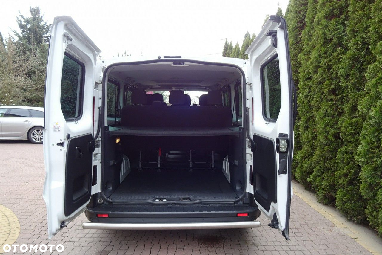 Renault TRAFIC L2H1 2.0dci 150km,9 osobowy  Tylko 134000km! jak nowy ! - 8