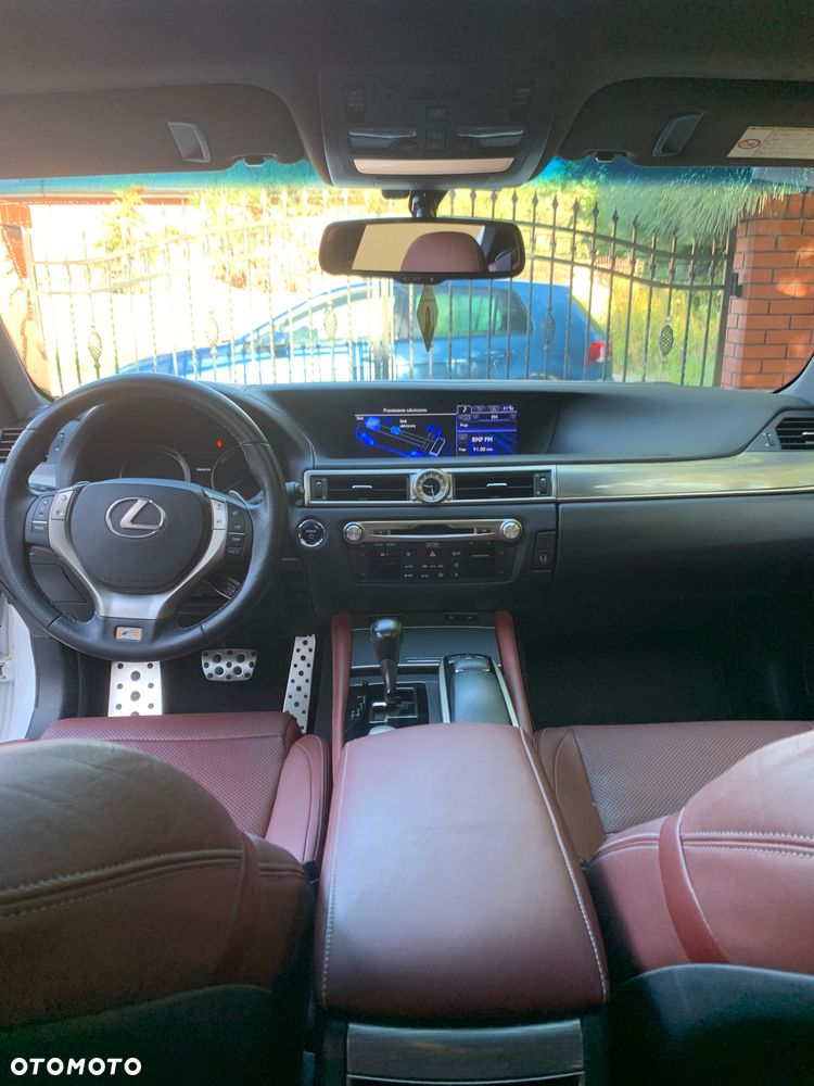 Lexus GS 450h F Sport - 15