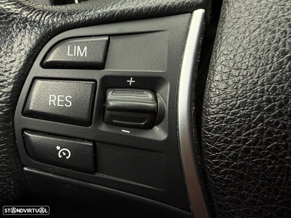 BMW 116 d EfficientDynamics Edition Sport Line - 6