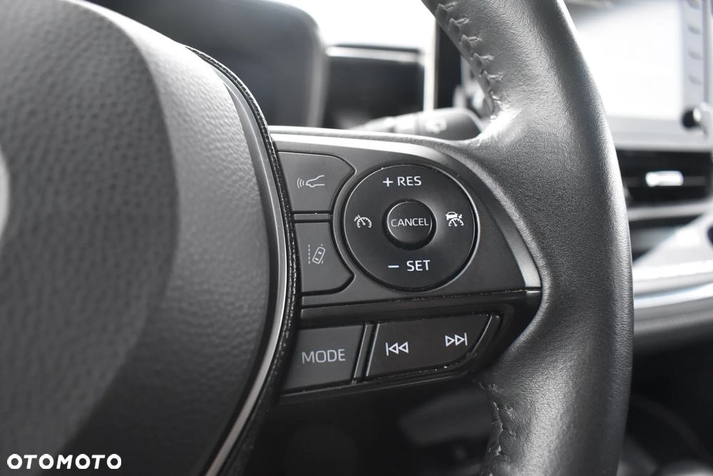 Toyota Corolla 2.0 Hybrid Comfort - 26