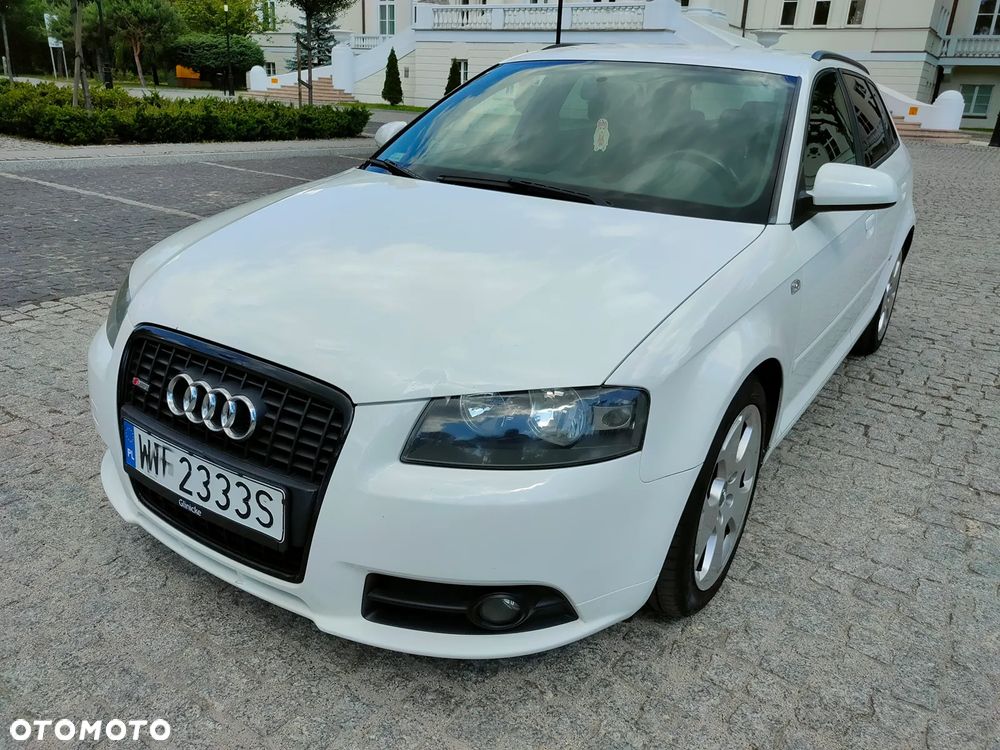 Audi A3 Sportback - 2