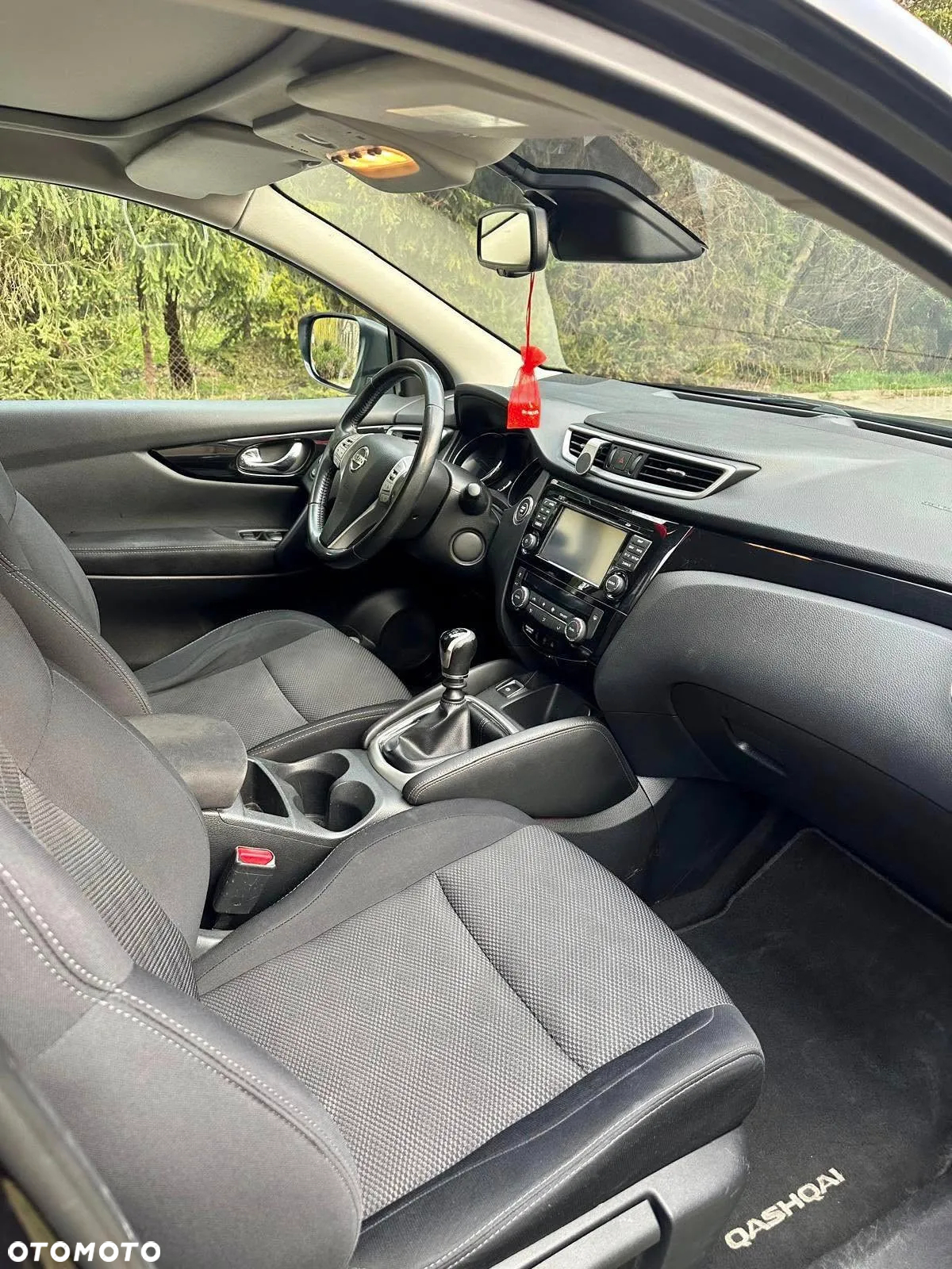 Nissan Qashqai 1.6 dCi N-Connecta - 7