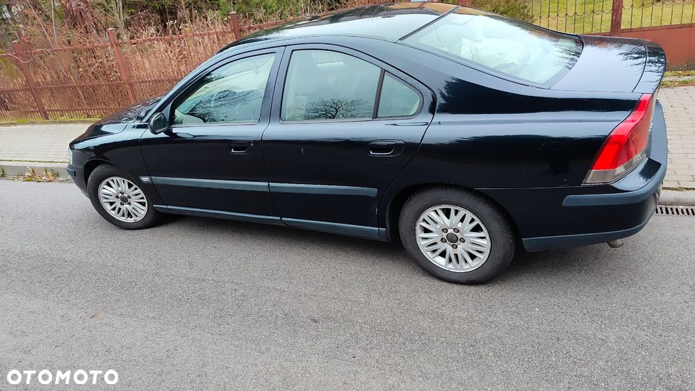 Volvo S60 2.4 D5 - 19