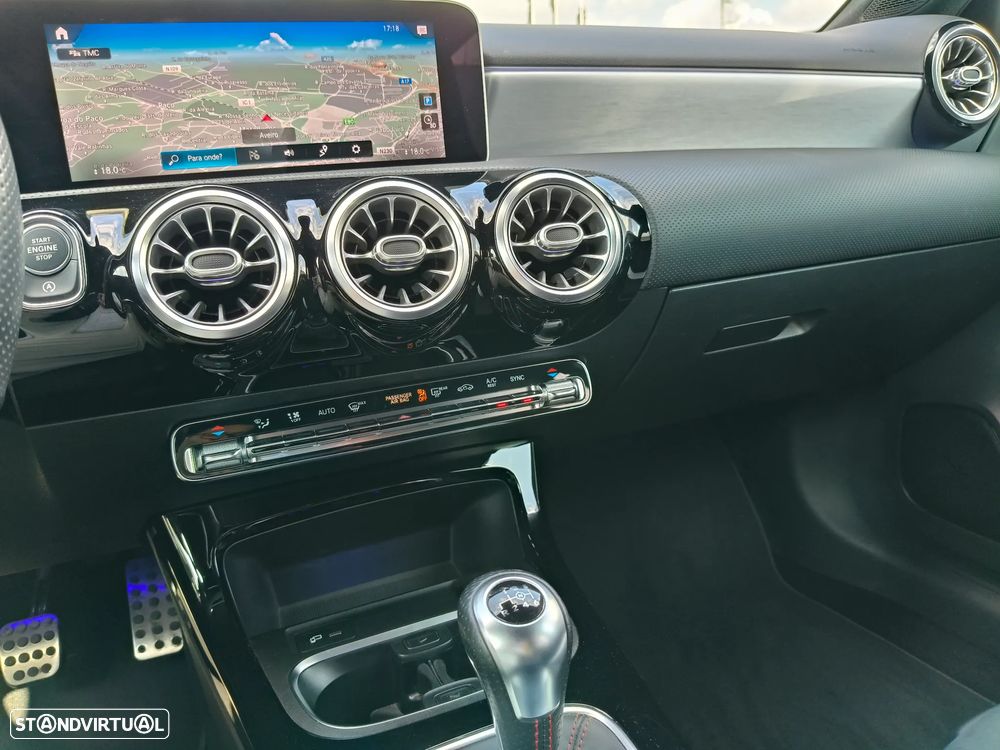 Mercedes-Benz A 160 AMG Line - 12