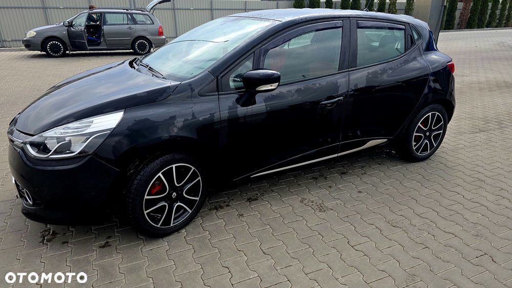 Renault Clio 1.2 16V 75 Experience - 4