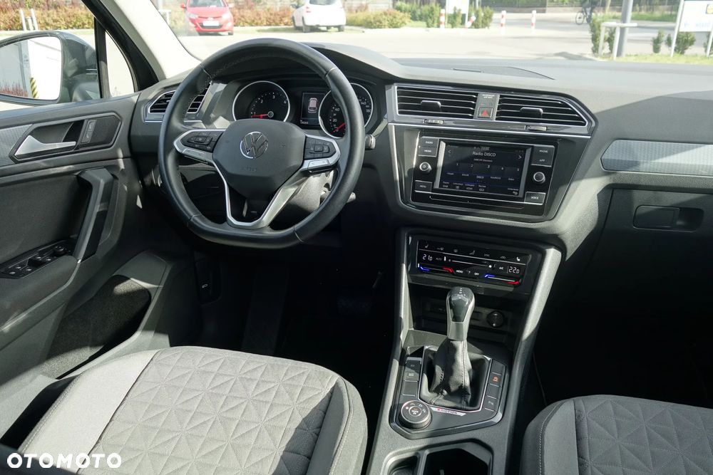 Volkswagen Tiguan 2.0 TDI SCR 4Mot Life DSG - 11