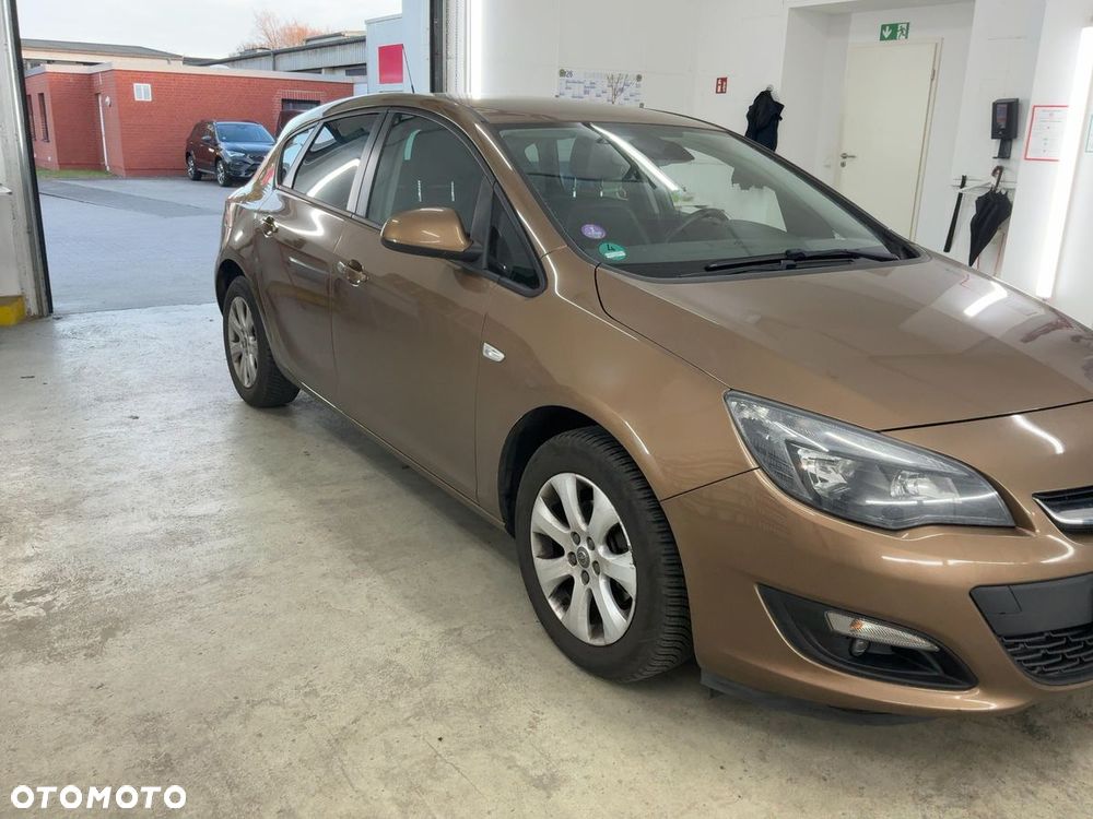 Opel Astra 1.6 Style - 2