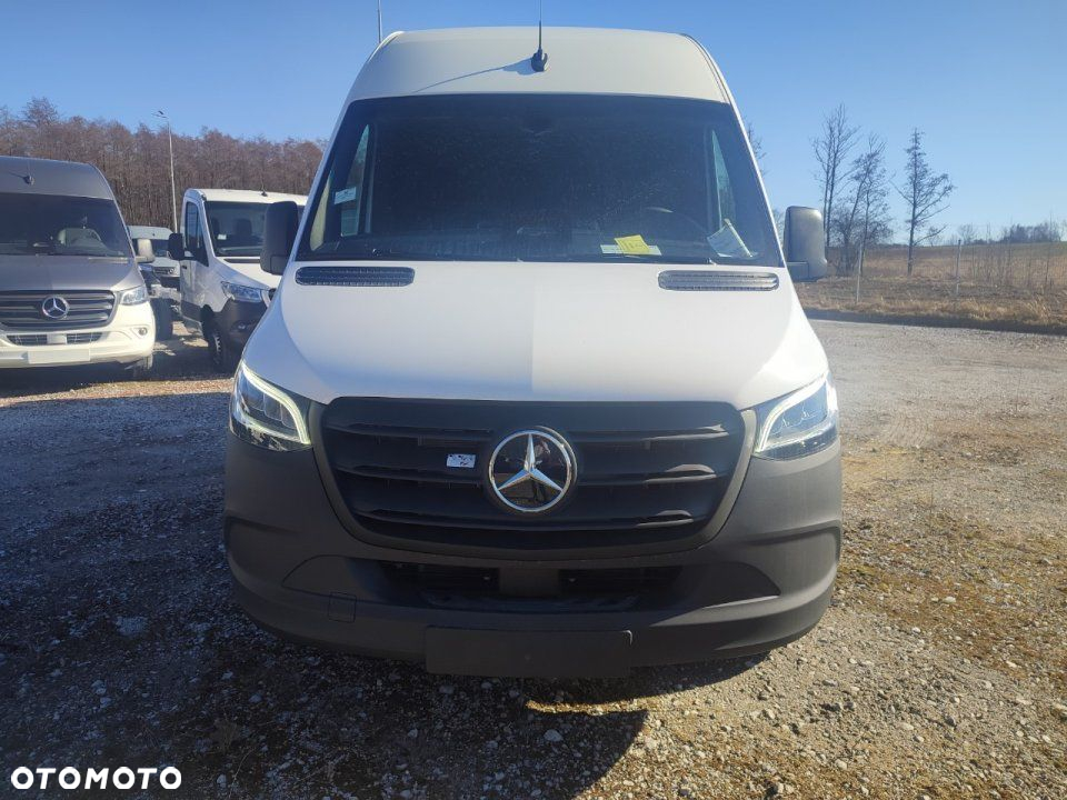 Mercedes-Benz eSprinter - 4