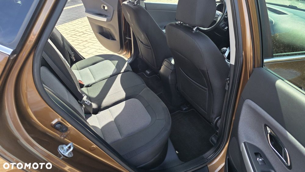 Kia Ceed 1.0 T-GDI ISG Dream-Team Edition - 11