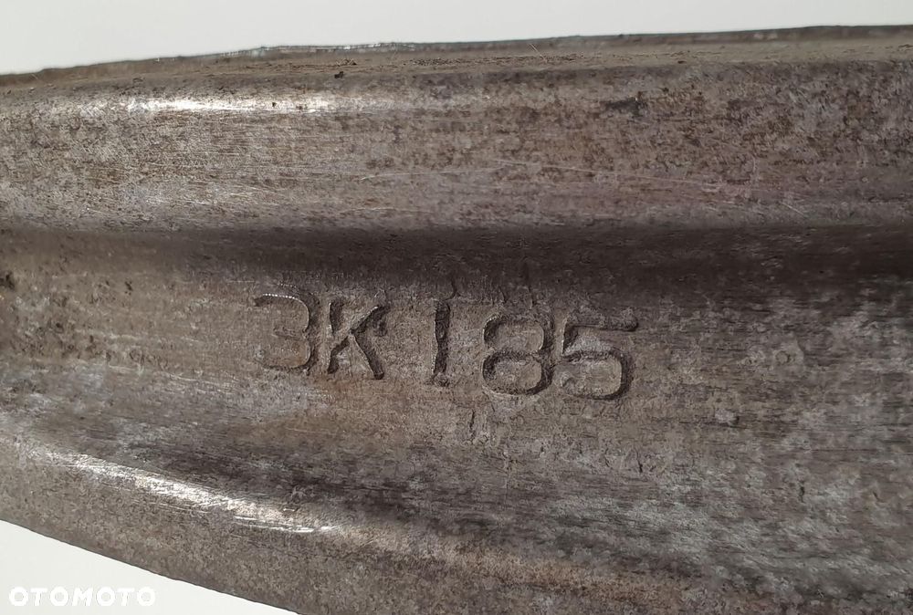 PIASTA ZWROTNICA PRAWY PRZÓD JAGUAR S-TYPE - 3