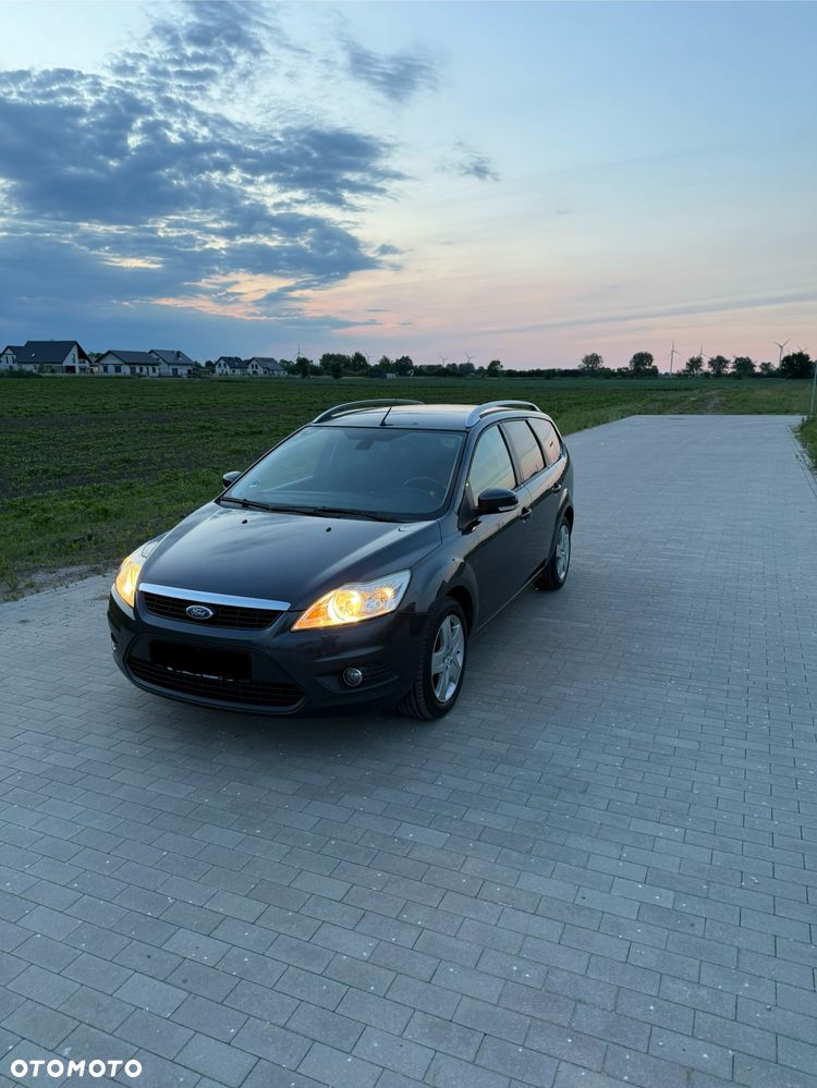 Ford Focus 1.6 Trend - 11