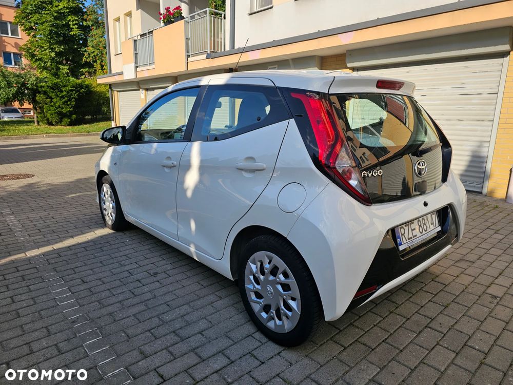 Toyota Aygo 1.0 VVT-i Color Edition - 5