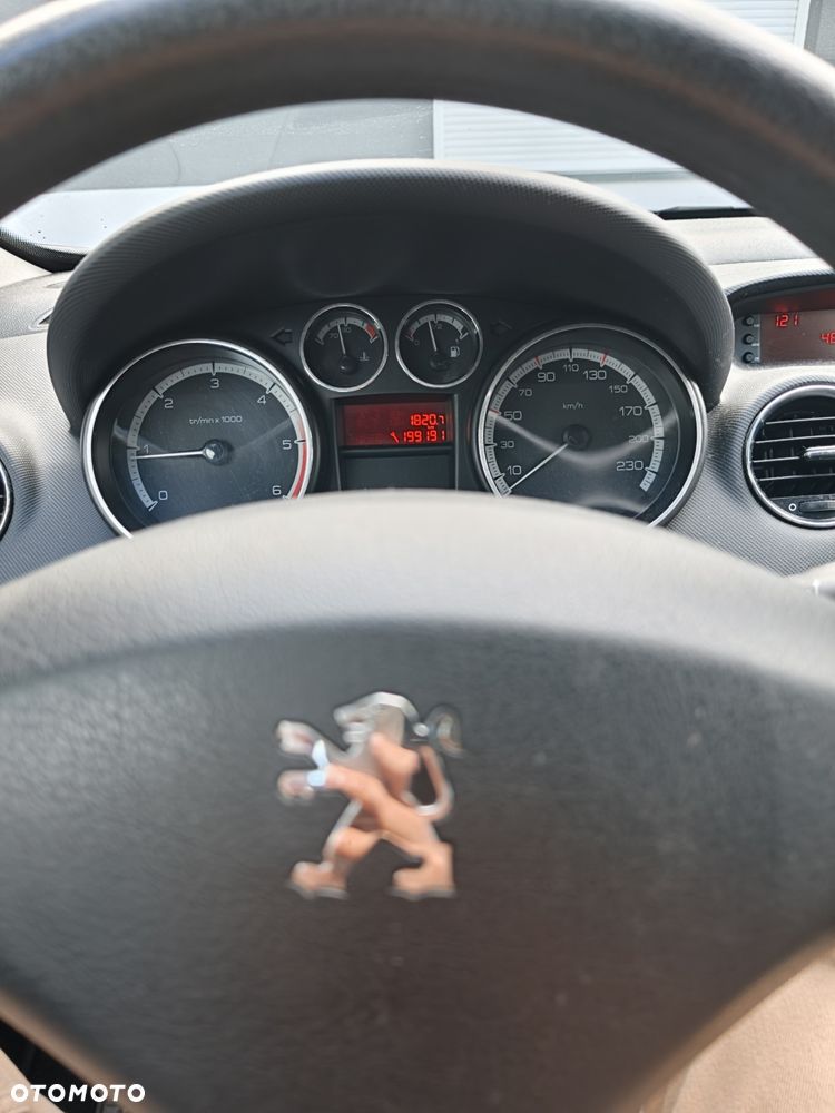 Peugeot 308 - 6
