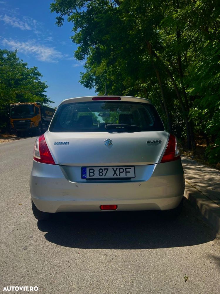 Suzuki Swift - 2