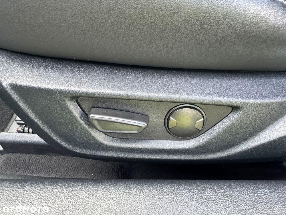 Ford Mustang 2.3 Eco Boost - 28