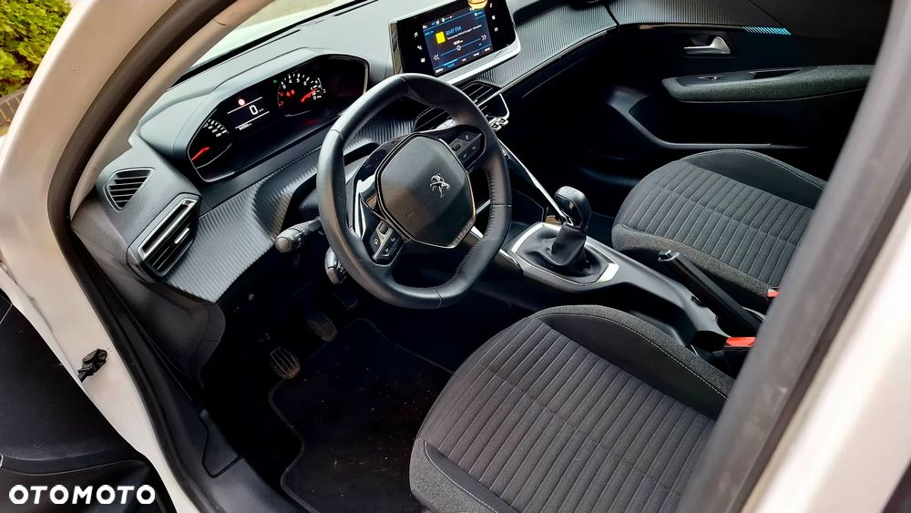 Peugeot 208 1.2 PureTech Style S&S - 5