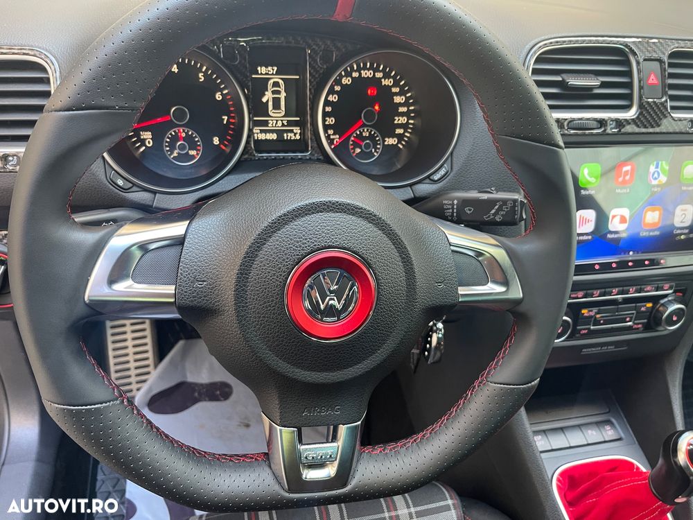 Volkswagen Golf 2.0 R - 16