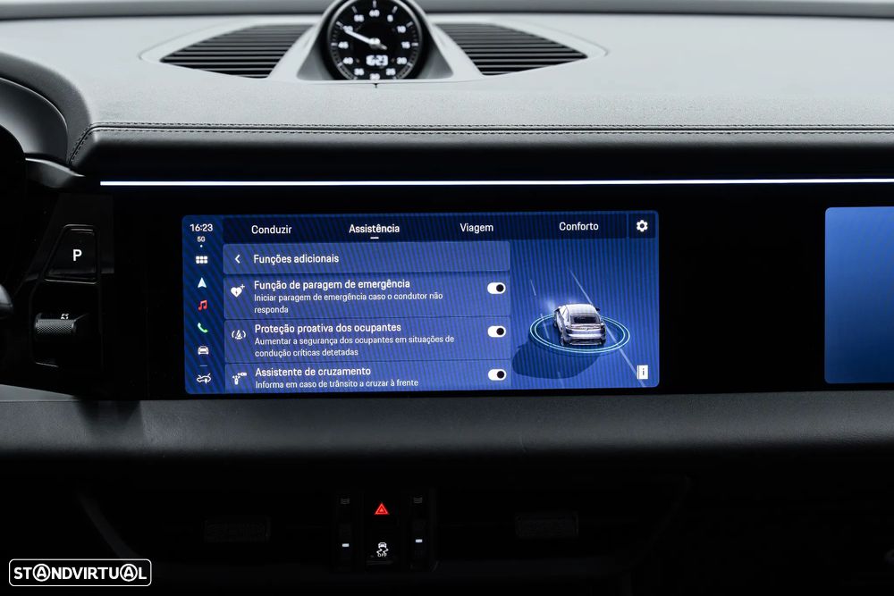 Porsche Macan Standard - 42