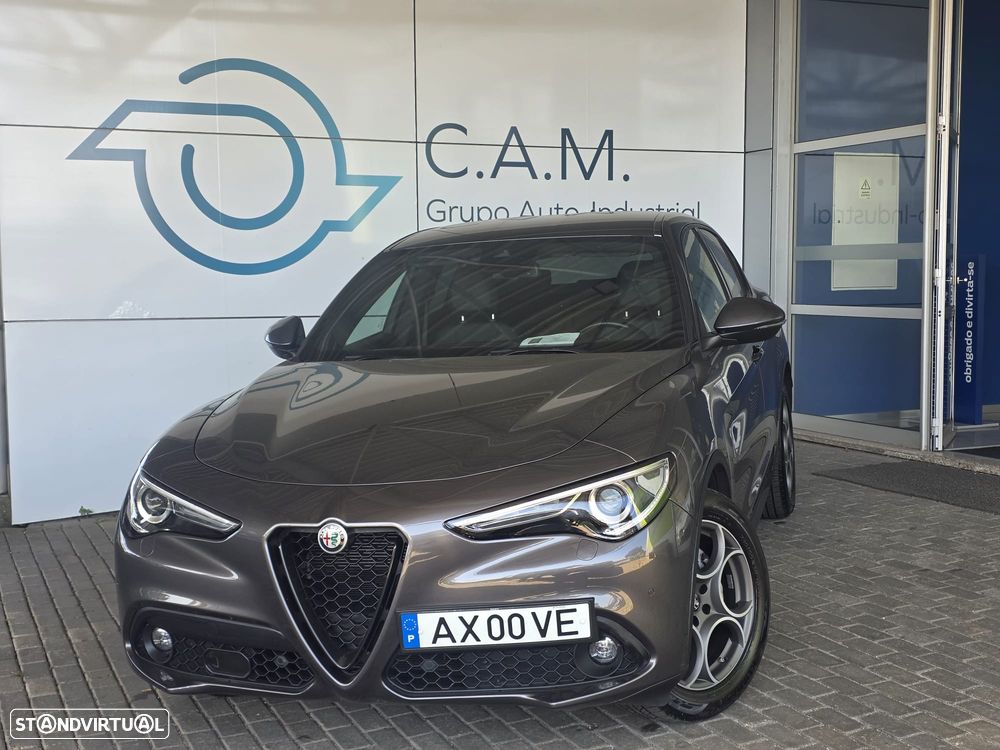 Alfa Romeo Stelvio 2.2 D Sprint AT8 - 2
