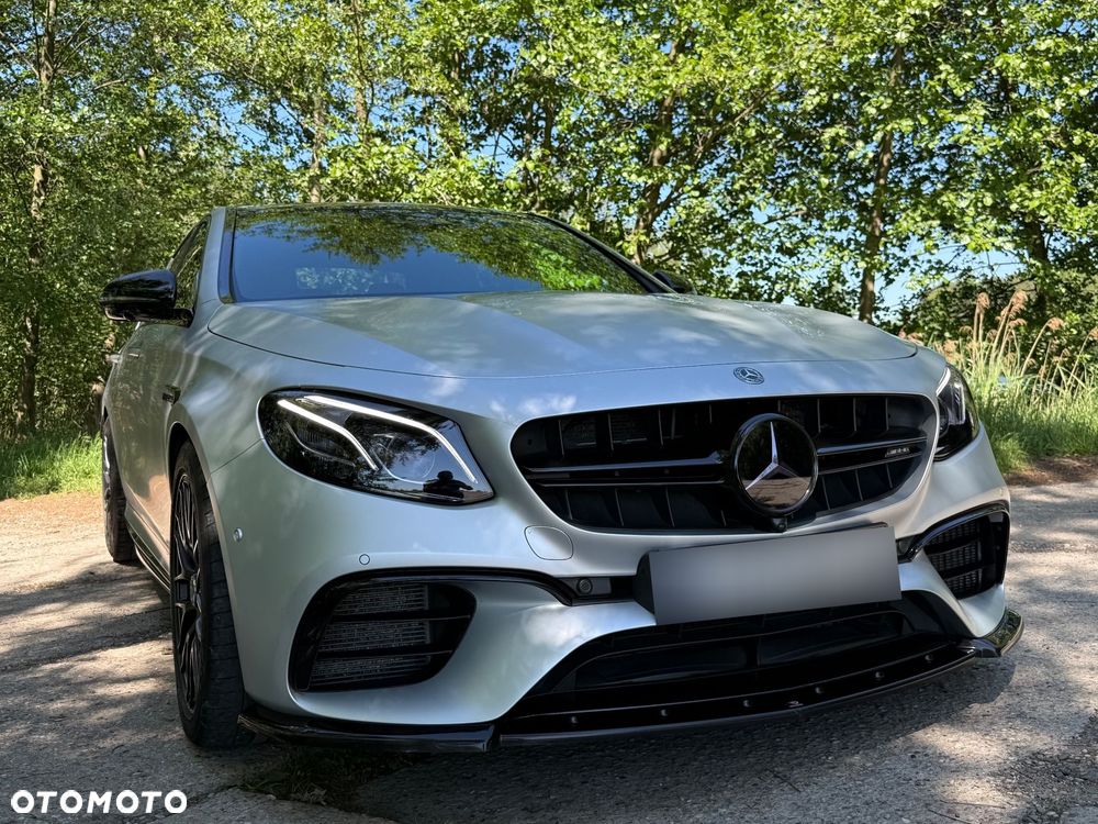 Mercedes-Benz Klasa E AMG 63 4-Matic+ - 14