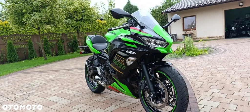 Kawasaki Versys 1000 - 4