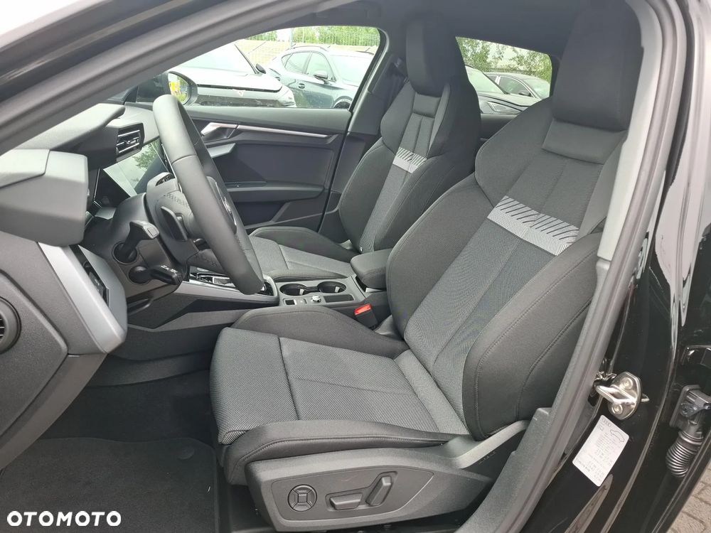 Audi A3 Sportback TFSI mHEV 110 kW S Line S tronic - 11