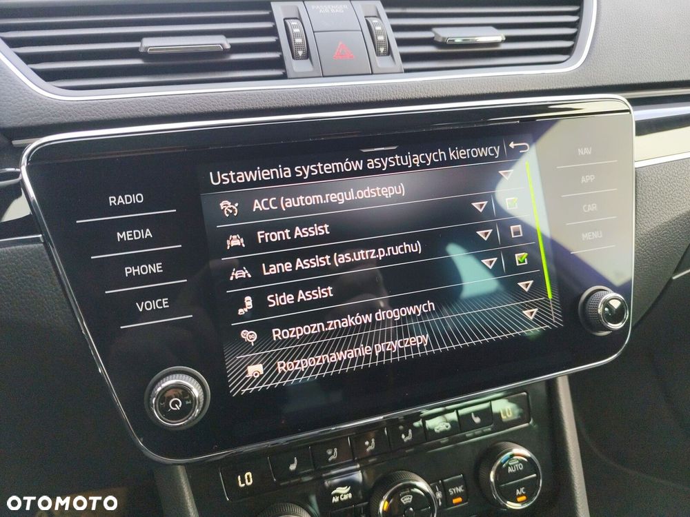Skoda Superb - 36