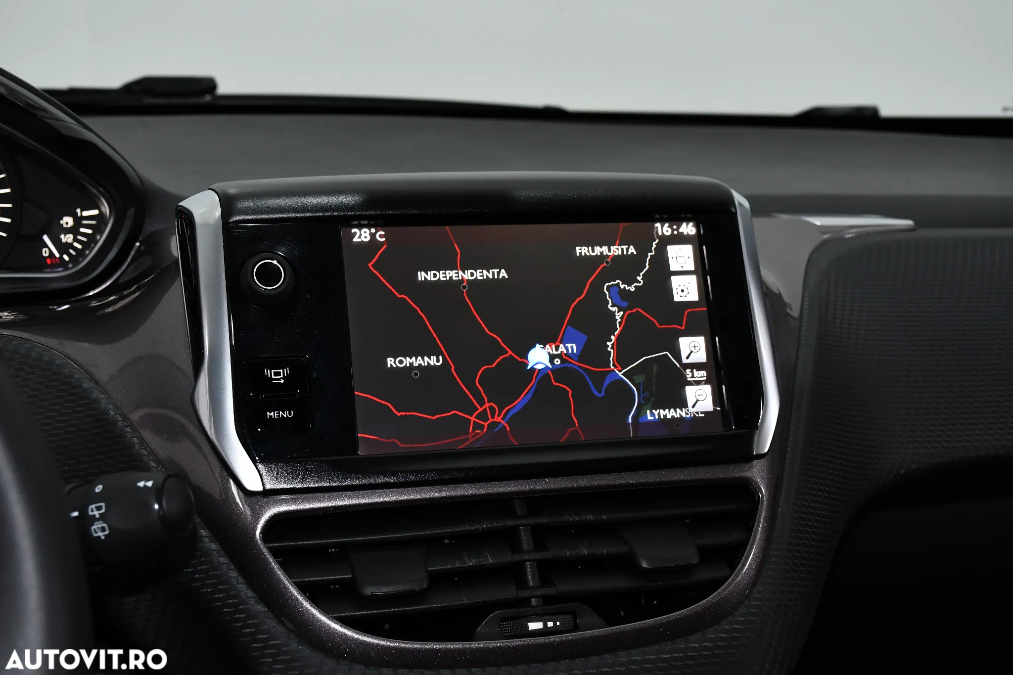 Peugeot 2008 1.2 e-VTi STT ETG Allure - 16