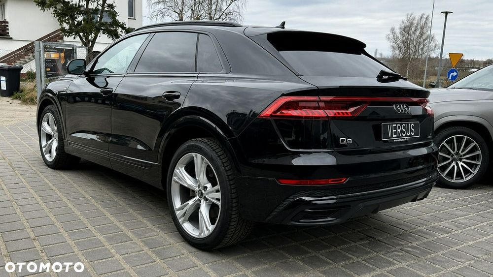 Audi Q8 - 7