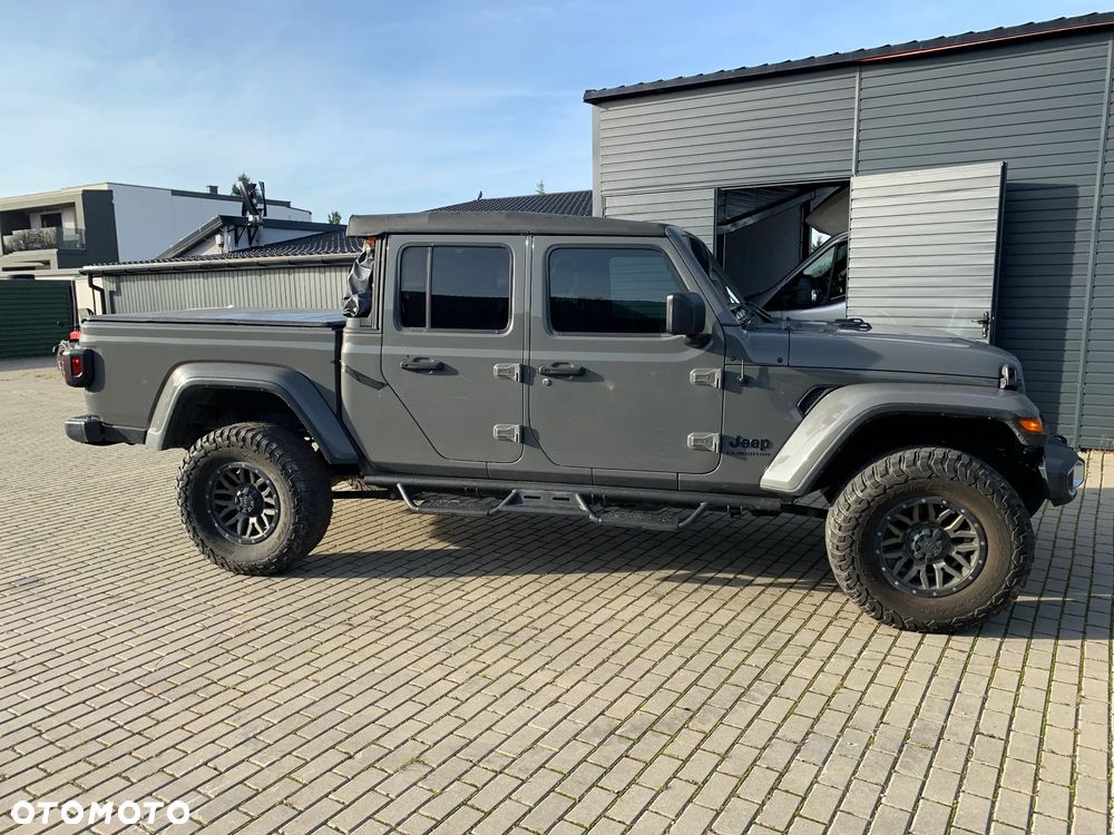 Jeep Gladiator - 10