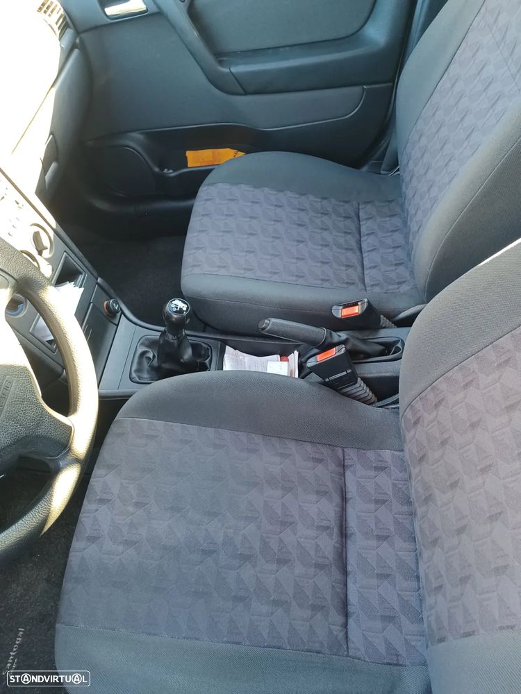 Opel Astra 1.4 Club - 5