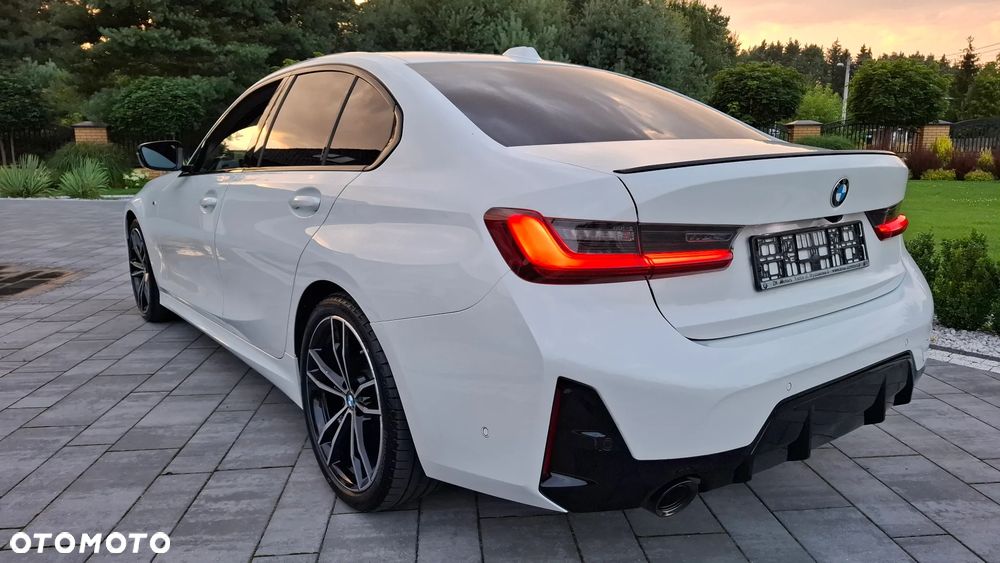 BMW Seria 3 320d xDrive mHEV M Sport - 6