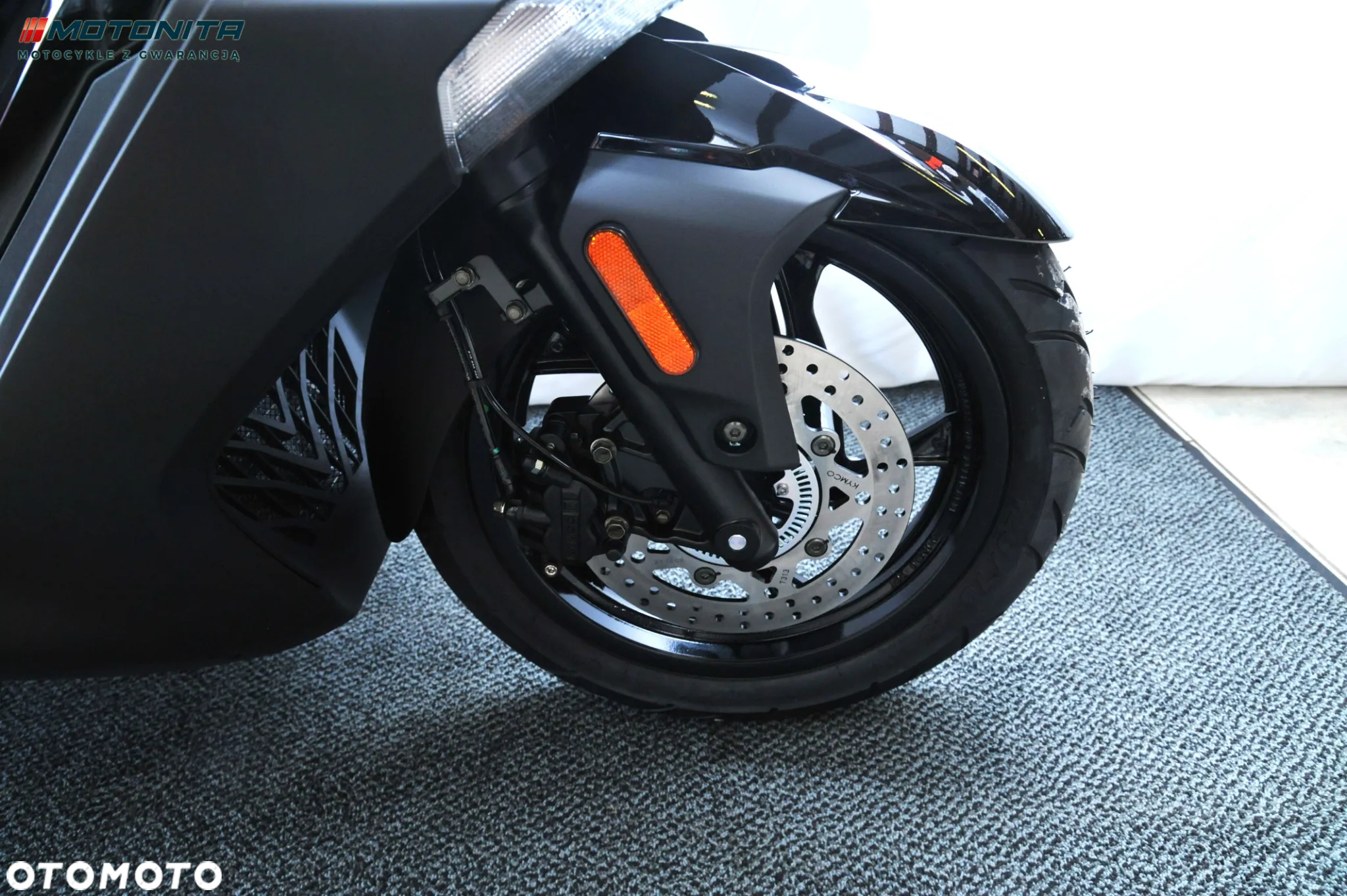Kymco Downtown - 5