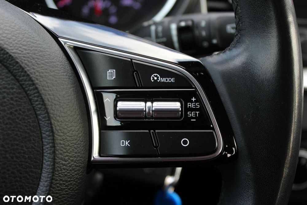 Kia Ceed 1.6 CRDi mHEV M - 22