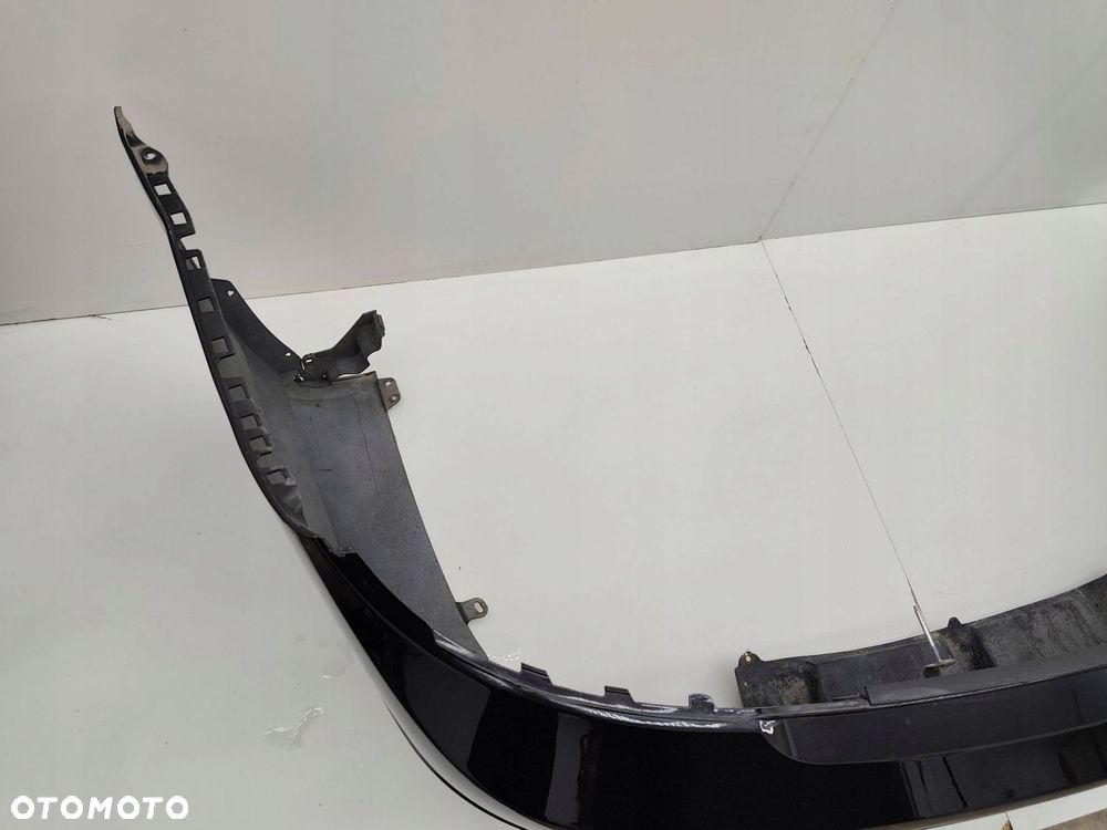 MERCEDES W204 C63 AMG TYLNY ZDERZAK ORYGINAŁ - 7