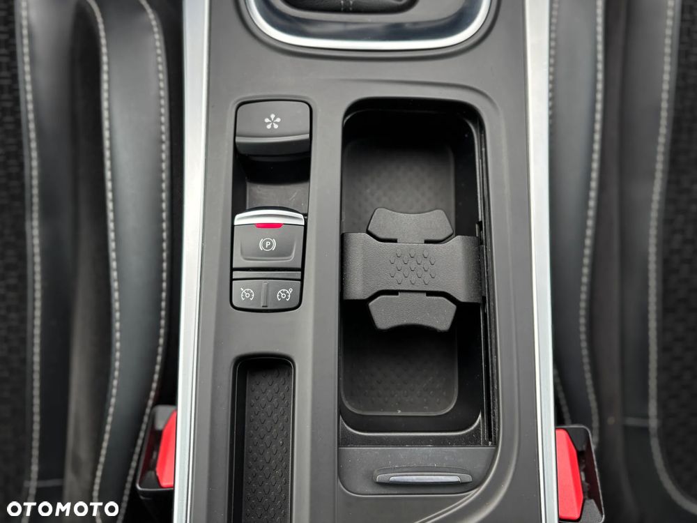 Renault Megane 1.3 TCe FAP Intens EDC - 18